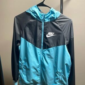 Nike wind jacket